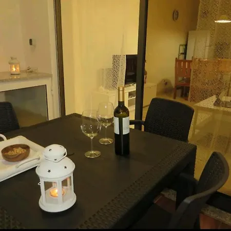 Sea View With Pool Apartament