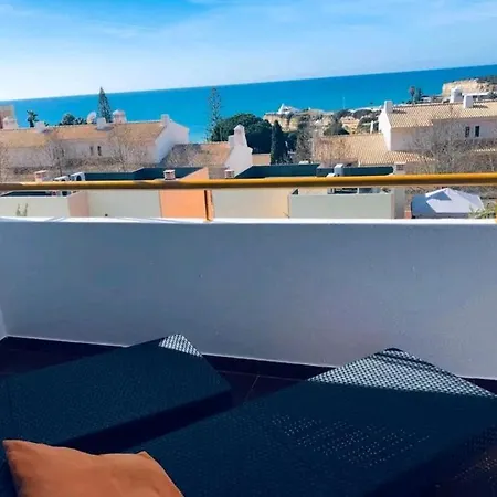 Apartment Sea View With Pool