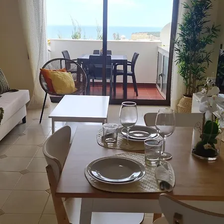 Apartment Sea View With Pool